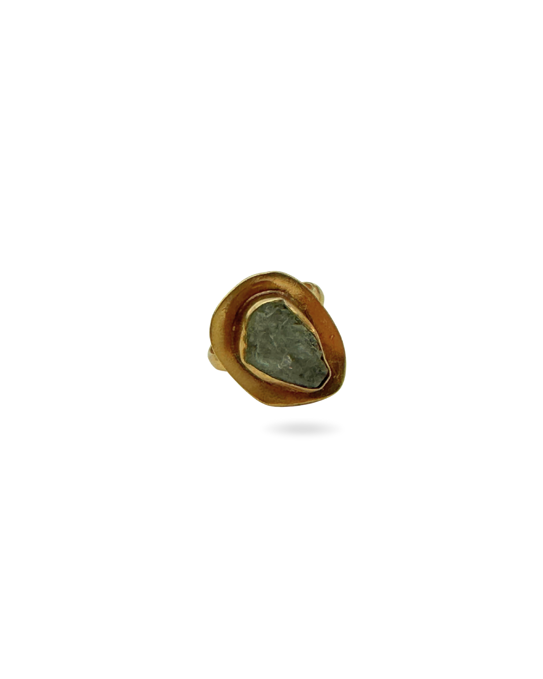 Anillo Tetis dorado con aguamarina en bruto