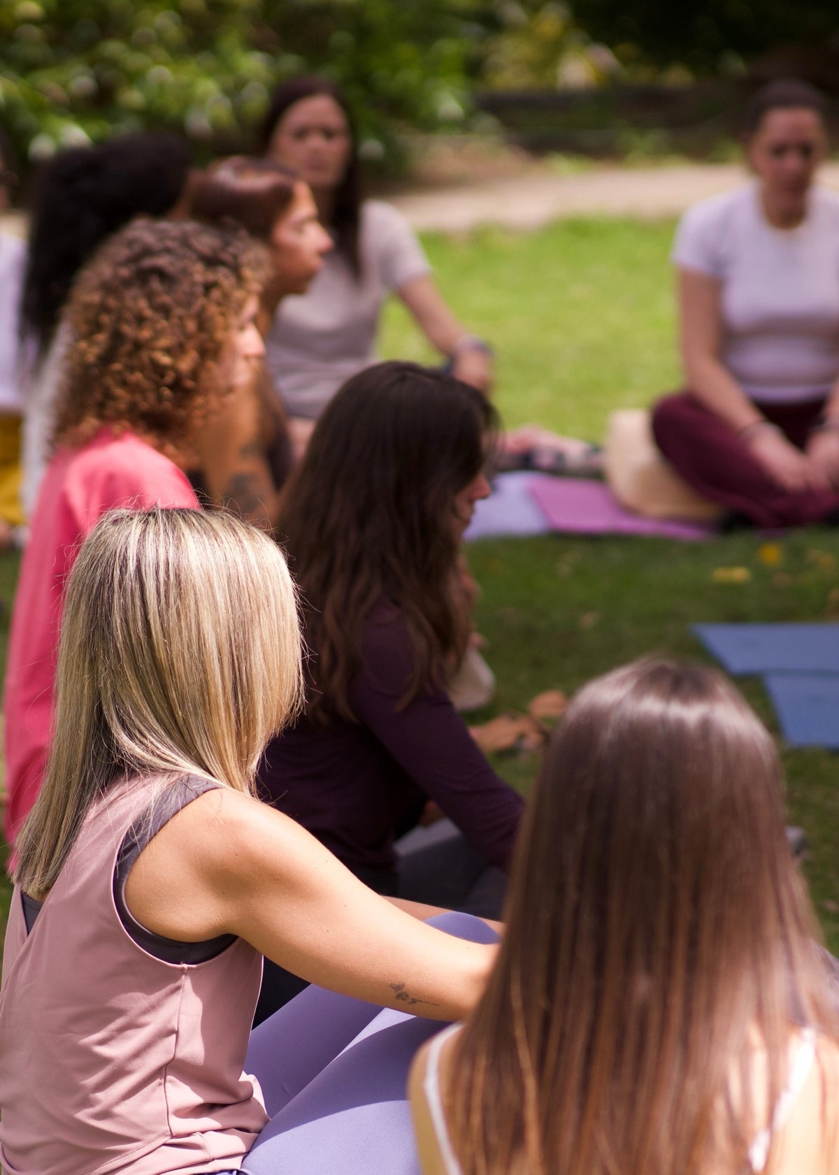 Círculo de mujeres en un taller de Leruba